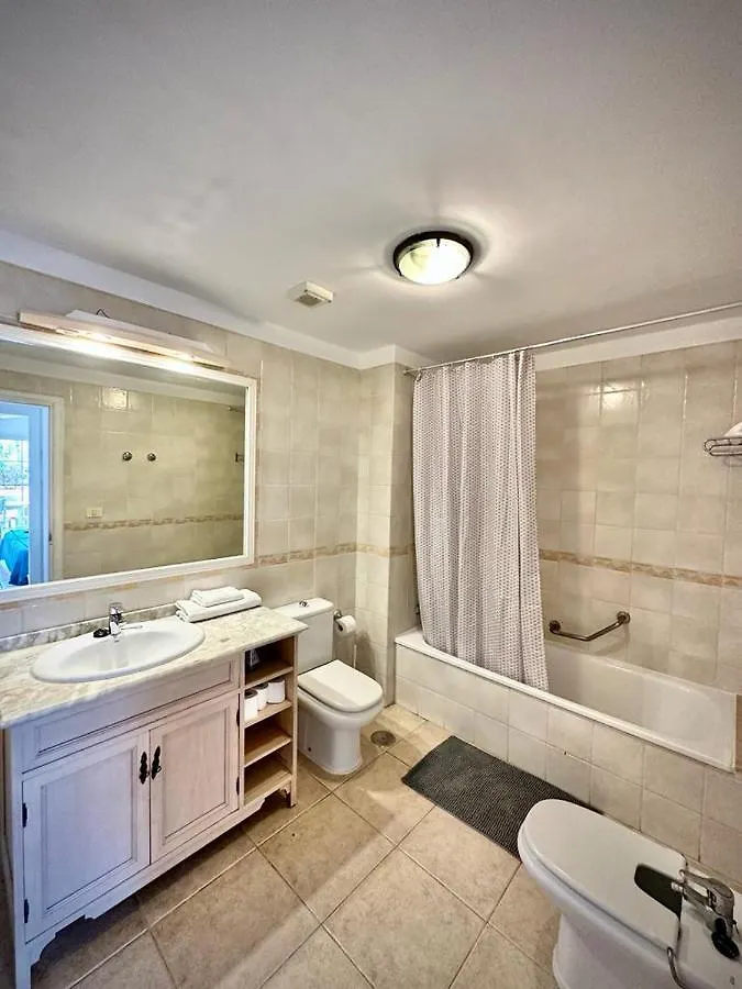 Sunny Apartment & Heated Pool Los Cristianos  0*, Los Cristianos (Tenerife) Spain